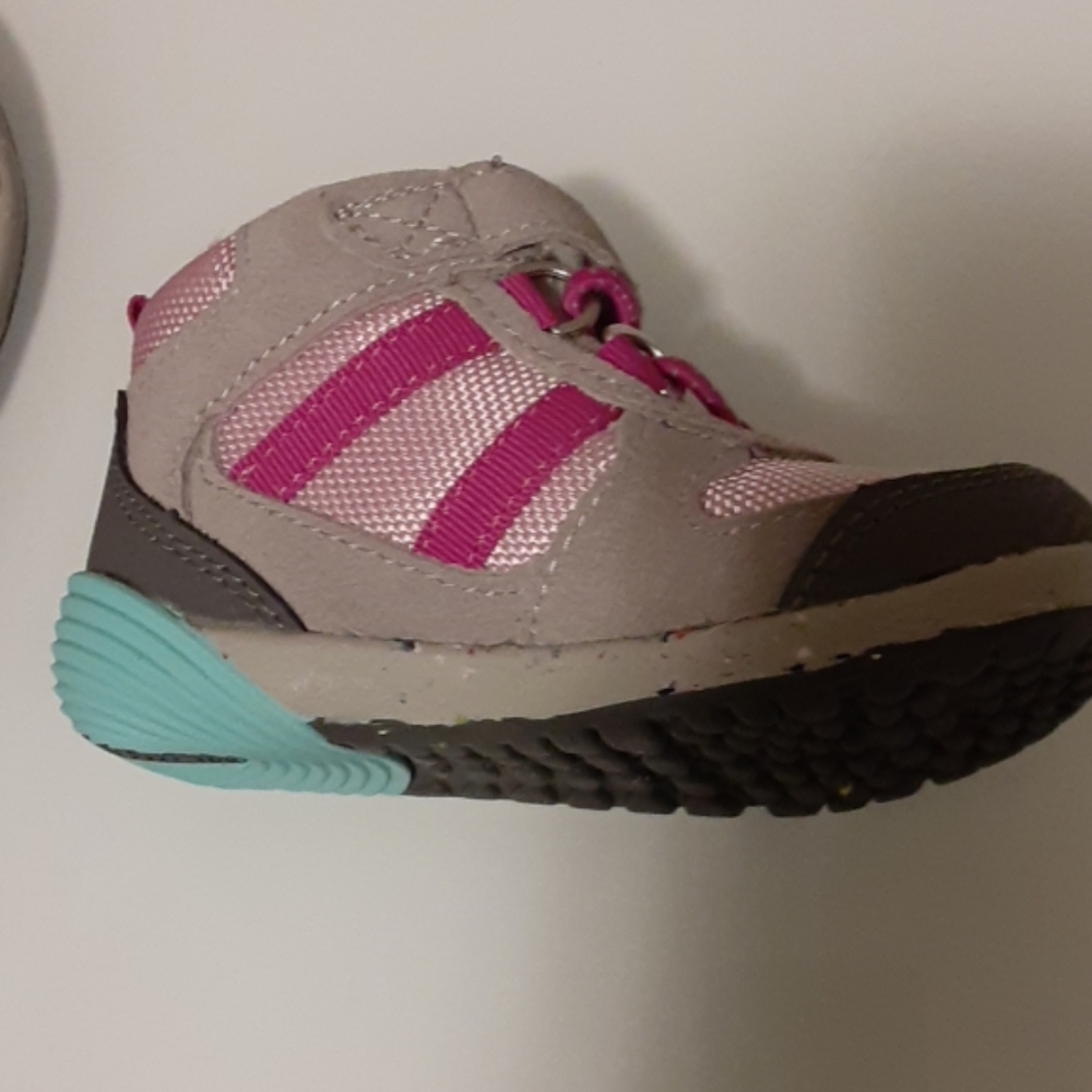 Toddler shoes